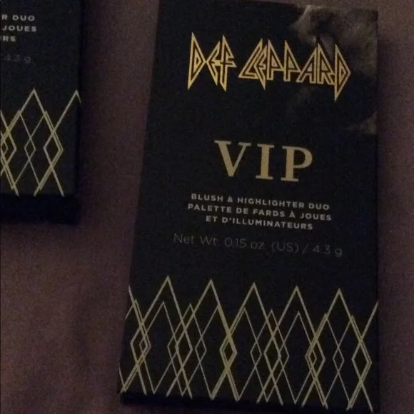 Def leopard Blush VIP palette - Picture 1 of 7